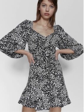 Zara Black and White Floral Puff-Sleeve Mini Dress